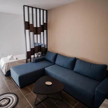 Apartment Fuya *