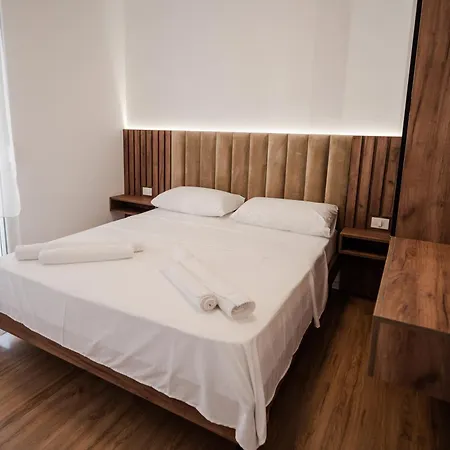 Fuya Apartment